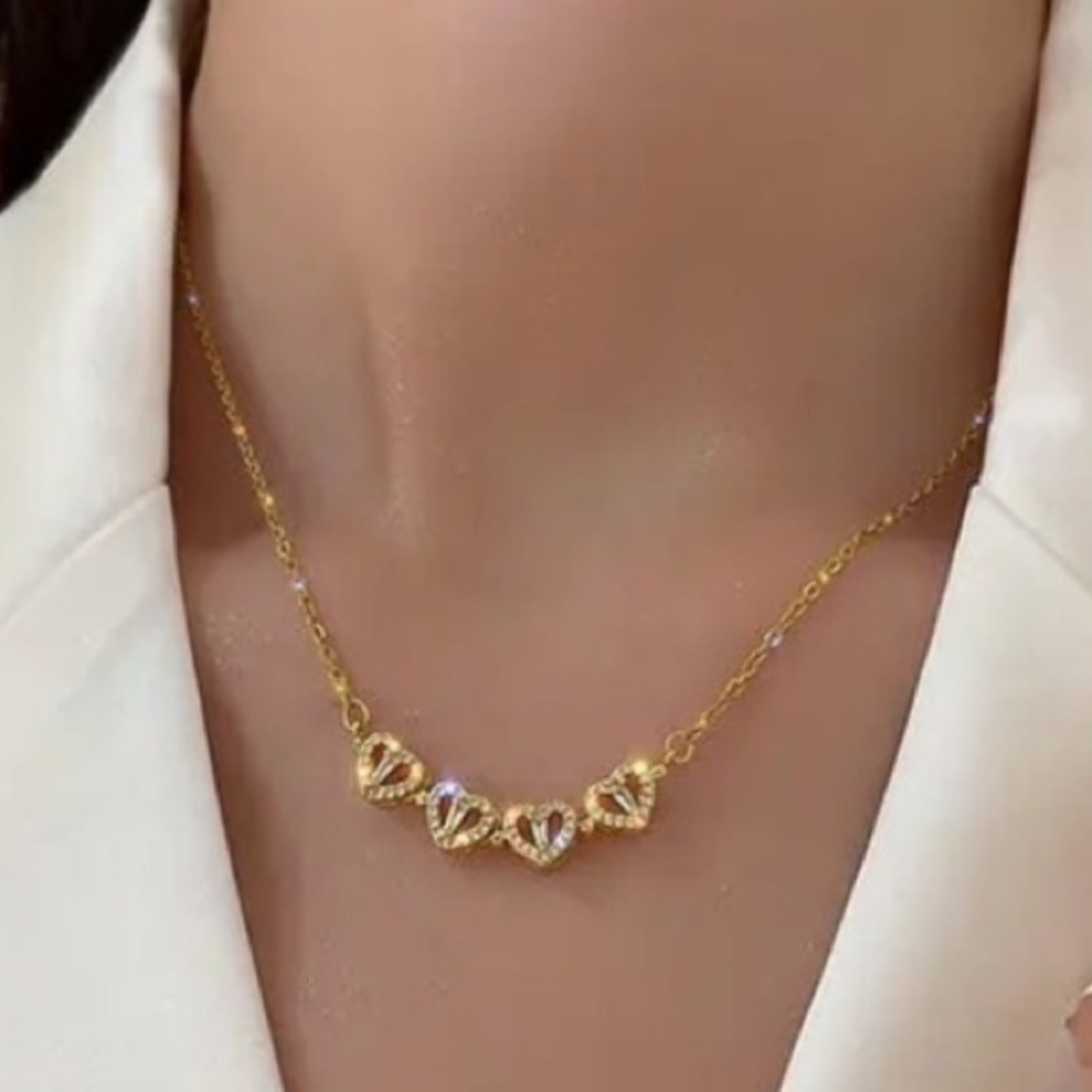 18K Gold Clover Leave Lucky Spinning Pave CZ Pendant Lips Dainty Chain N…